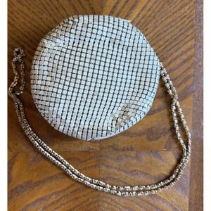 Vintage Fiora Off White w/ Gold Chair Clutch Bag Chainmail Bag 5"
